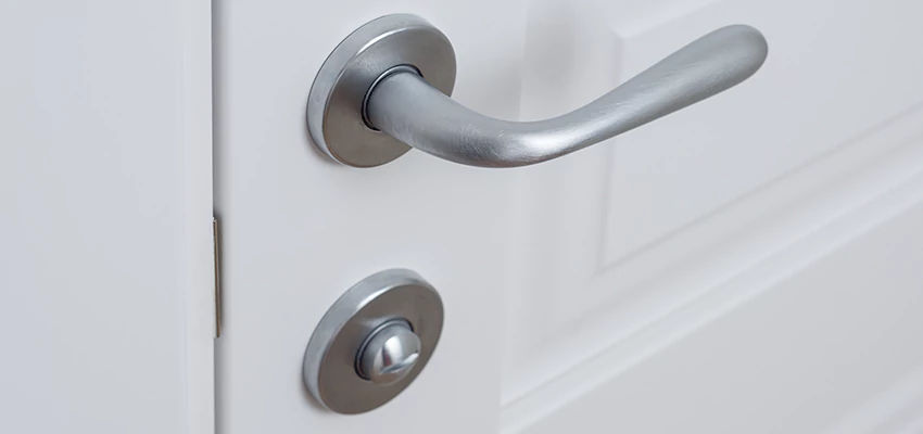 Single-Occupancy Restroom Locks Repair in South Gate, California